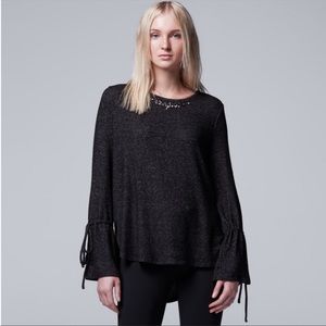 Vera Wang Top.